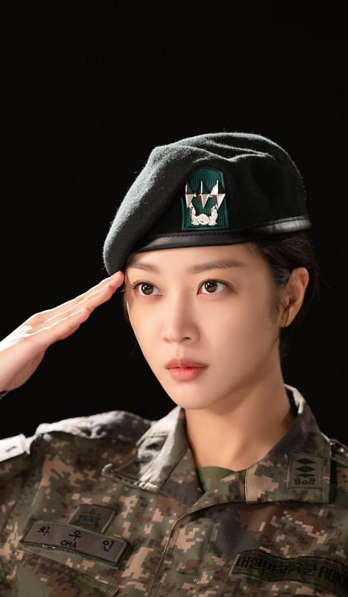 Army girl DP for WhatsApp