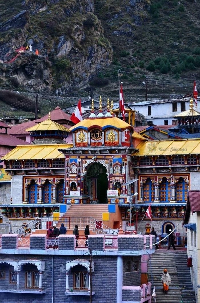 Badrinath God image for blessings