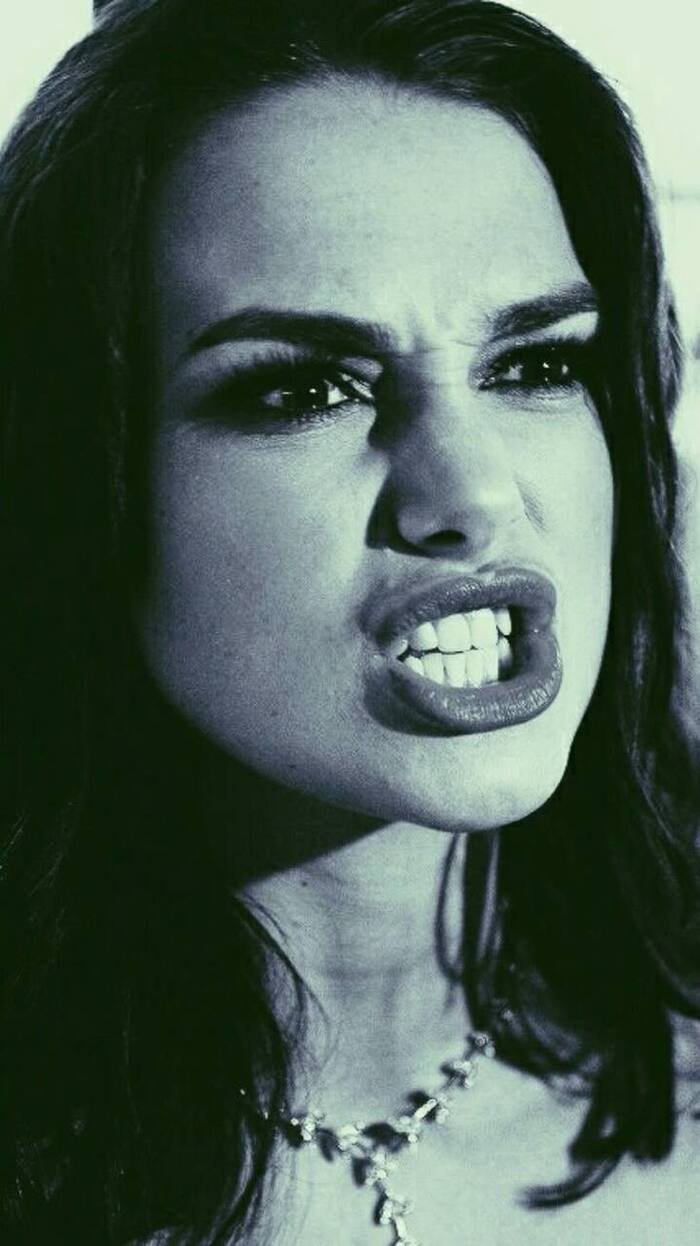 angry girl dp hd