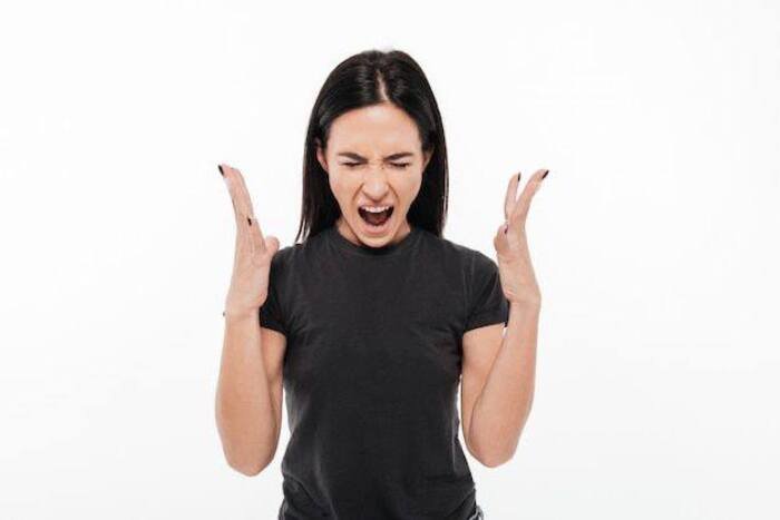 angry girl dp instagram photo hd