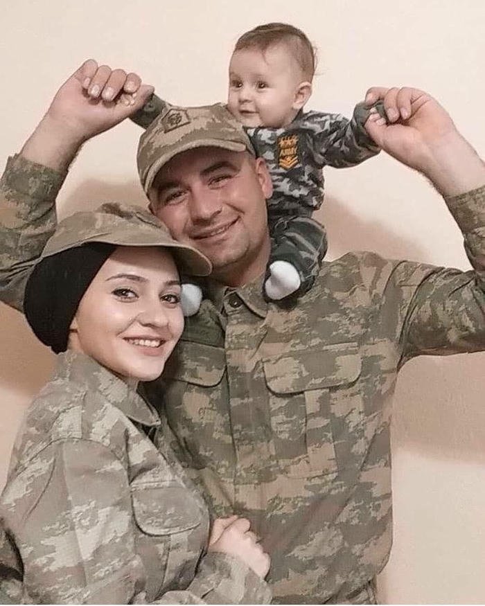 army couple strong love dp