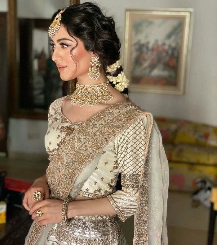 beautiful girl in white dress dp