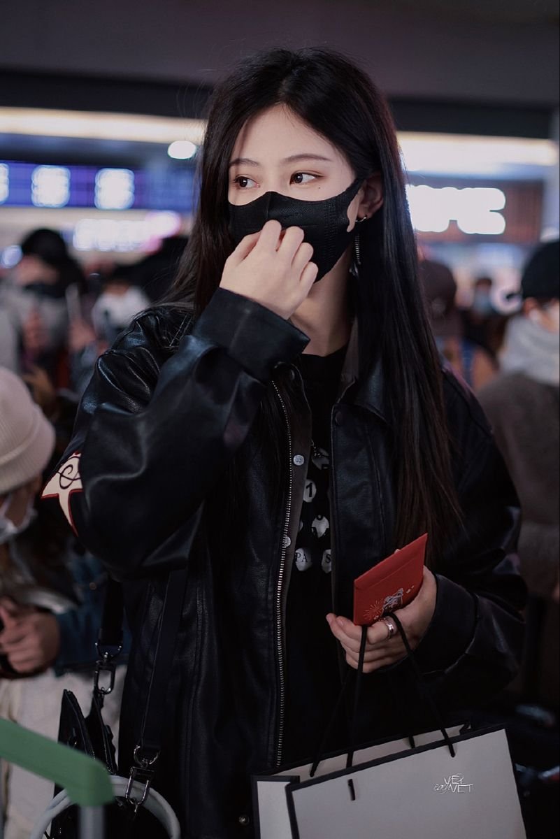 bindas girl dp attitude