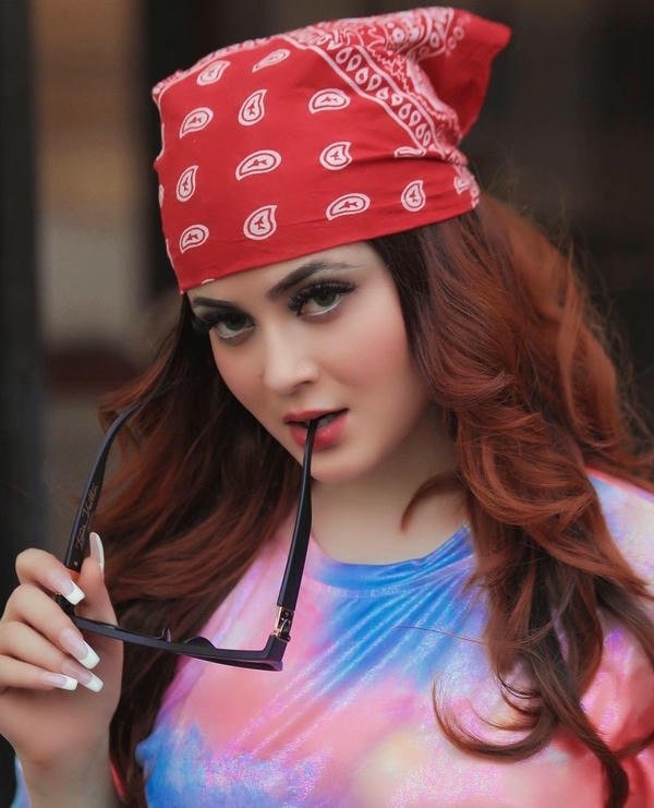 bindas girl dp for whatsapp