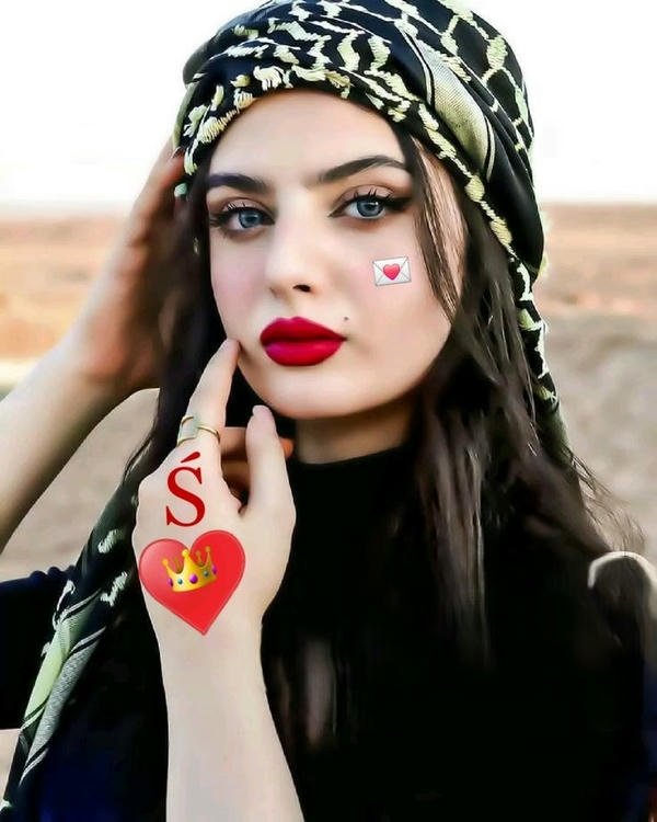 bindas girl in black dress dp