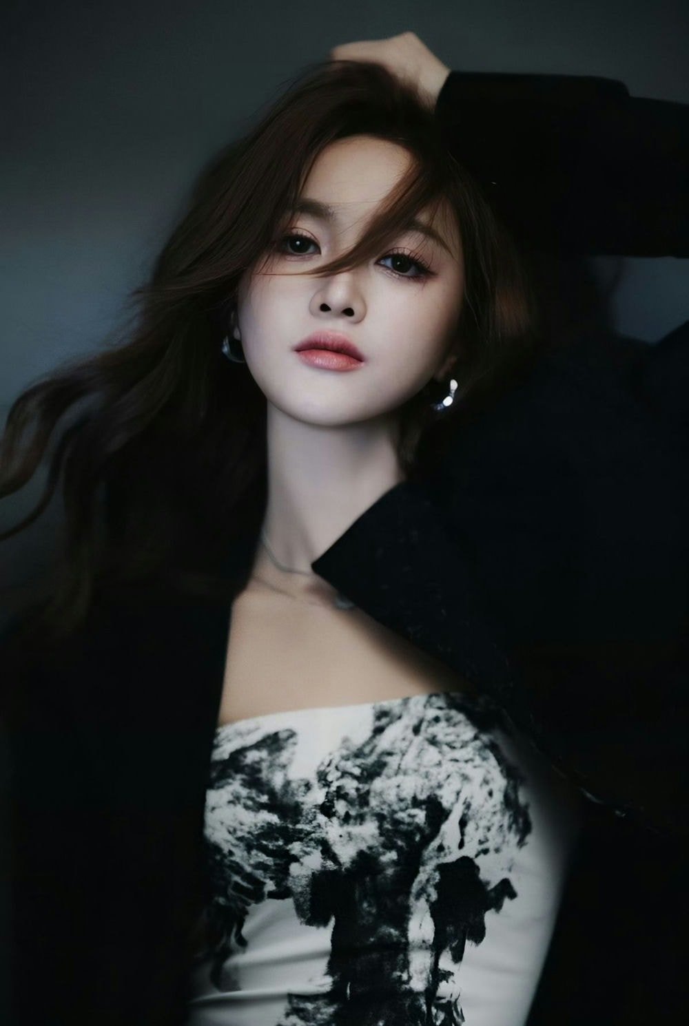 confident bad girl dp