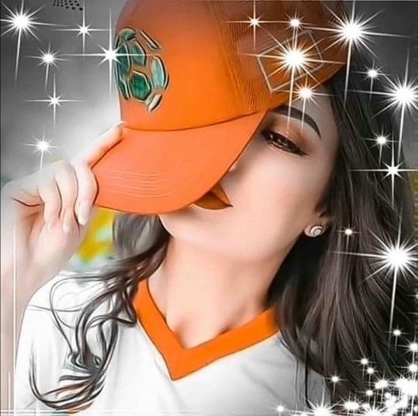 girl in cap and jacket dp