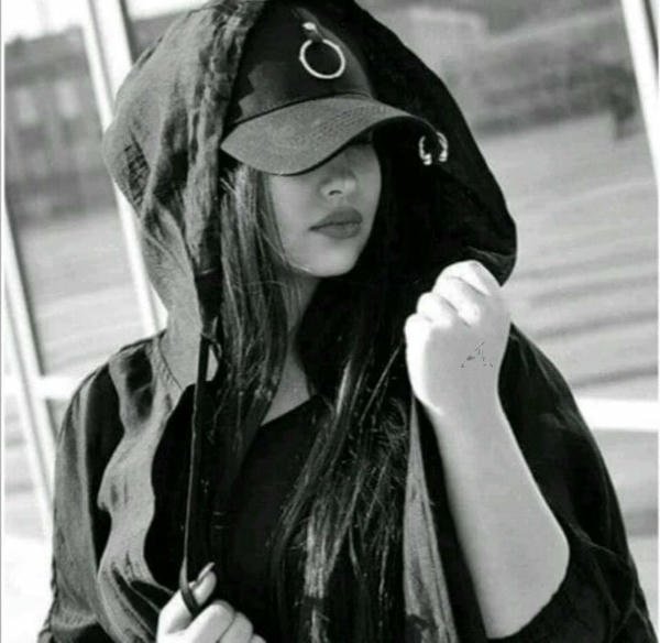girl with cap in nature dp
