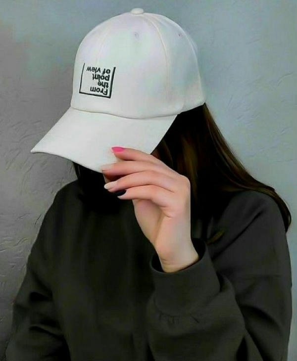 girl with cap outdoors dp