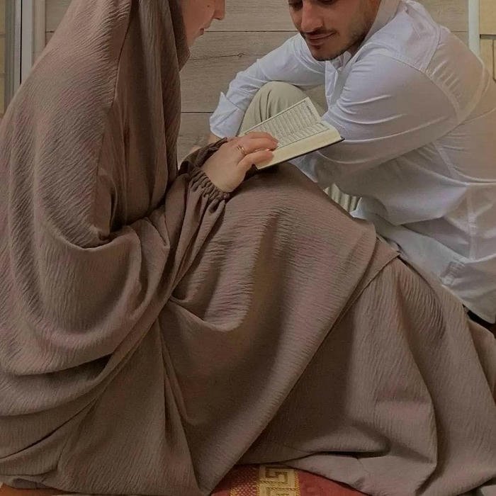 hijab couple dp with quotes