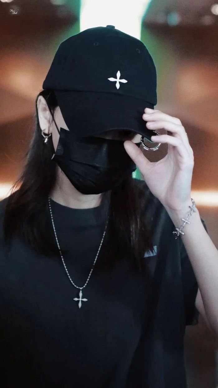 moody black dp girls