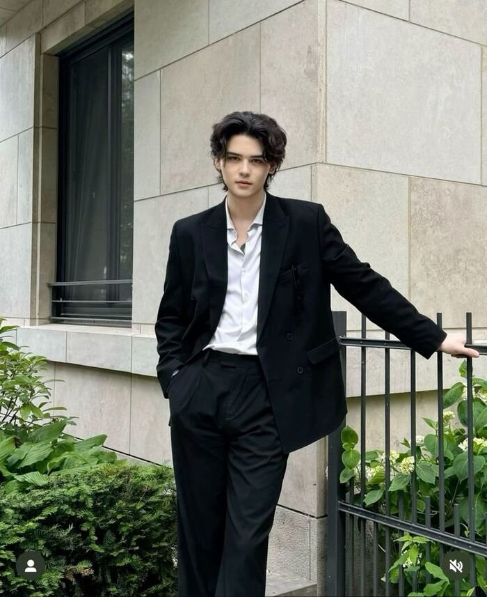photo smart boy dp aethetic