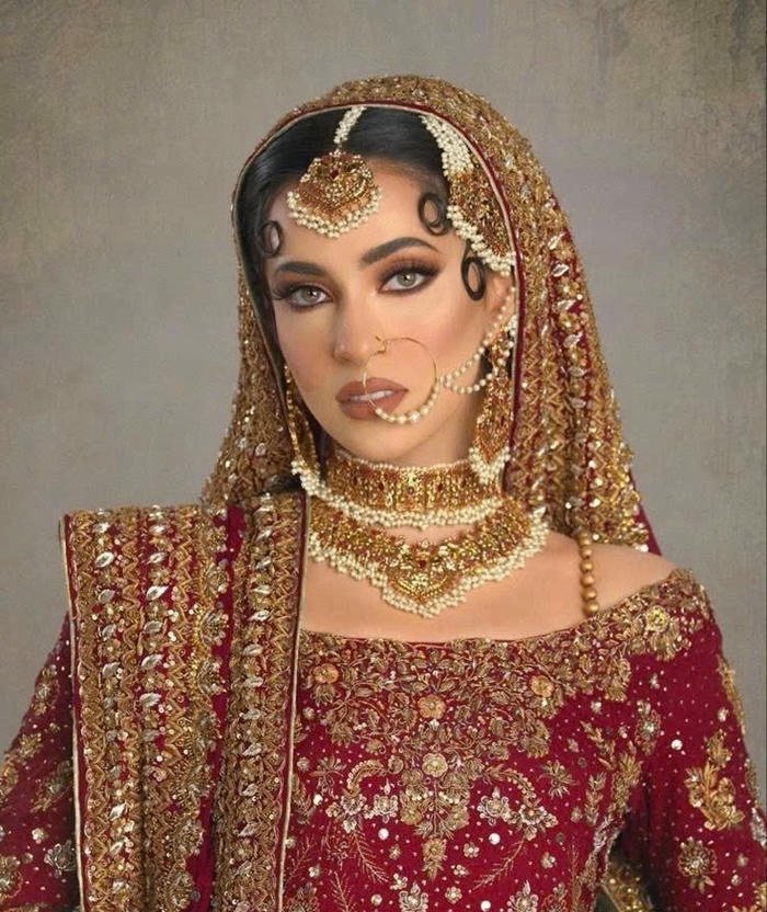 stunning beautiful girl dp