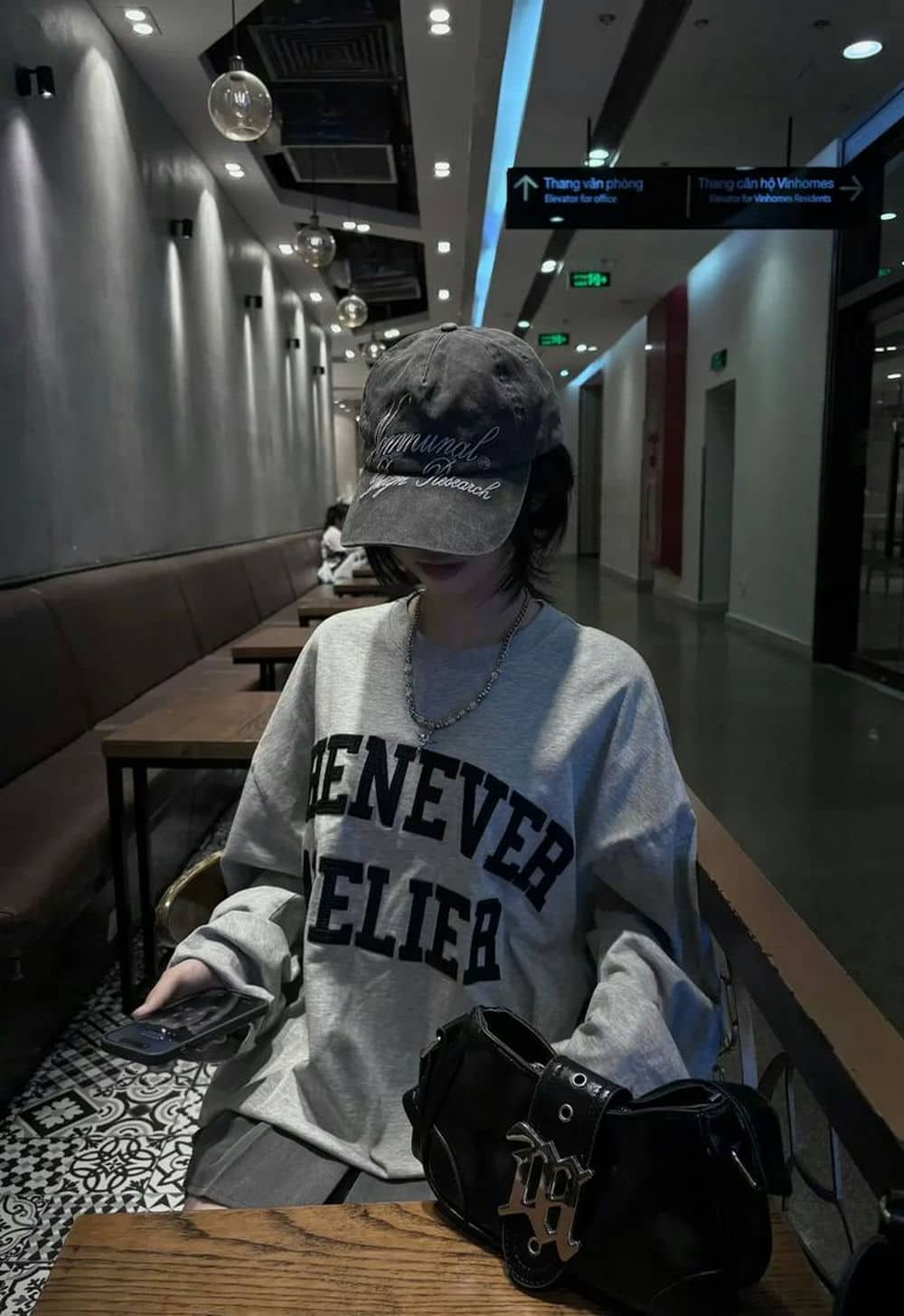 anonymous hidden face girl dp