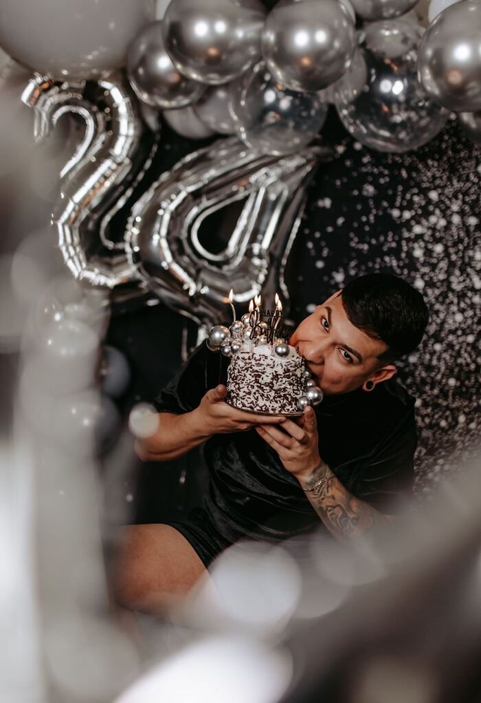 birthday boy dp soft light
