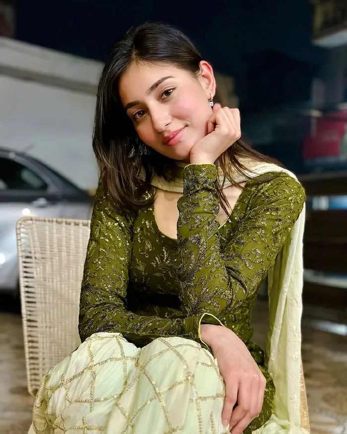 cute girl pic dp 10
