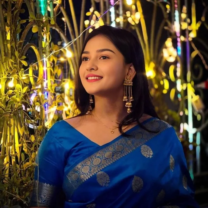cute girl pic dp 13