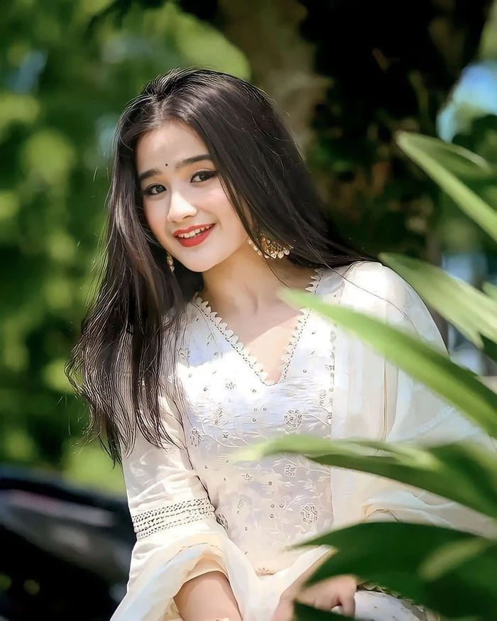 cute girl pic dp 24