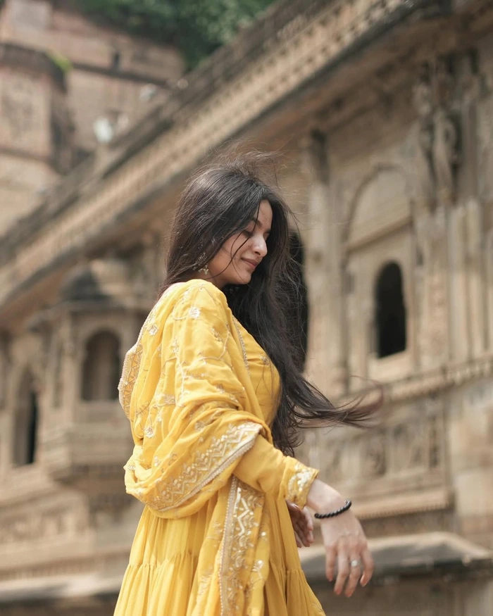 cute girl pic dp 3