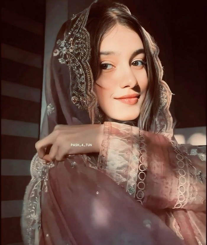 cute girl pic dp 38