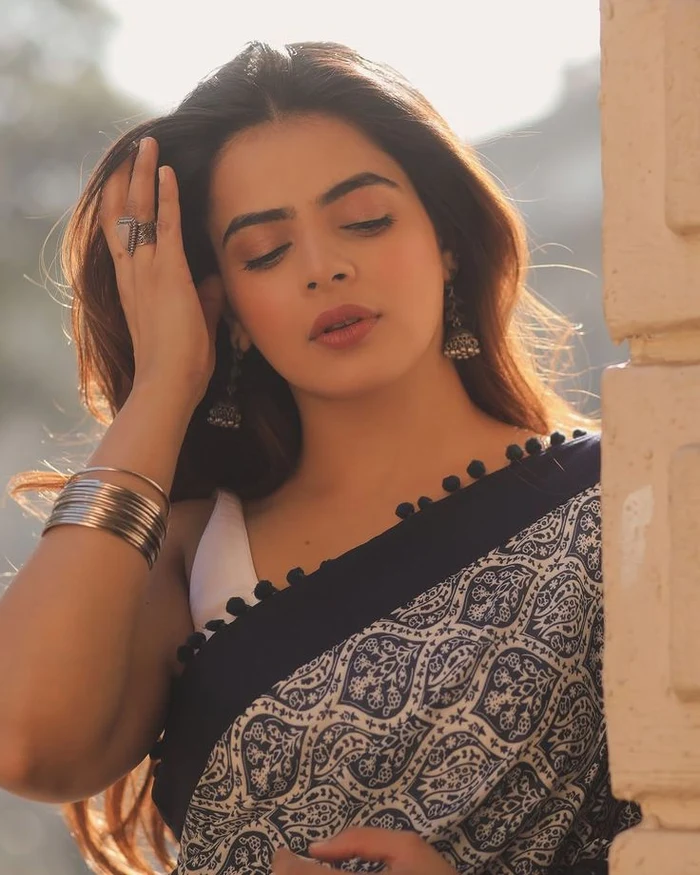 dp for girls attitude 13