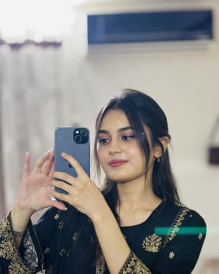 dp for girls attitude 25
