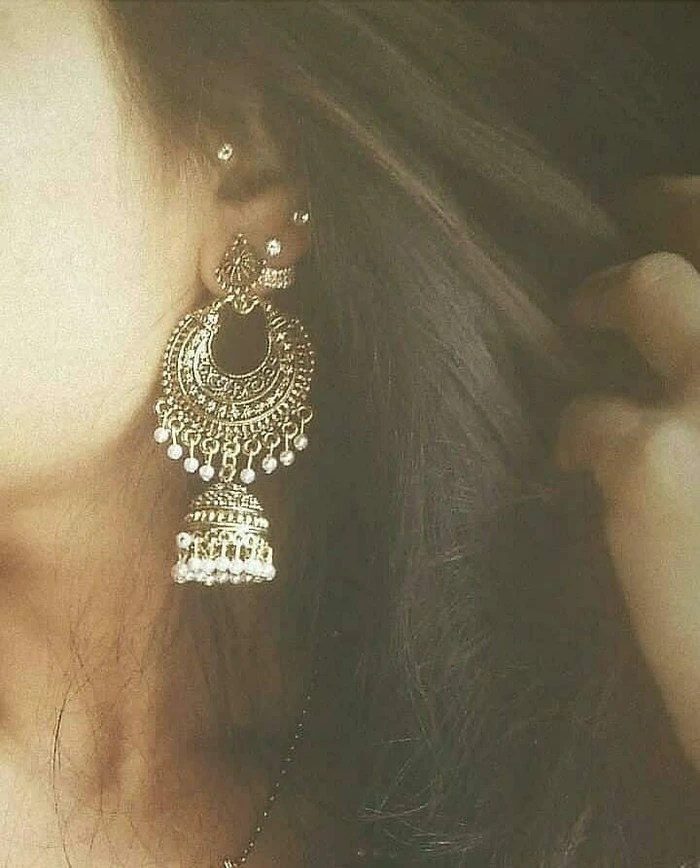 girl earrings dp 1