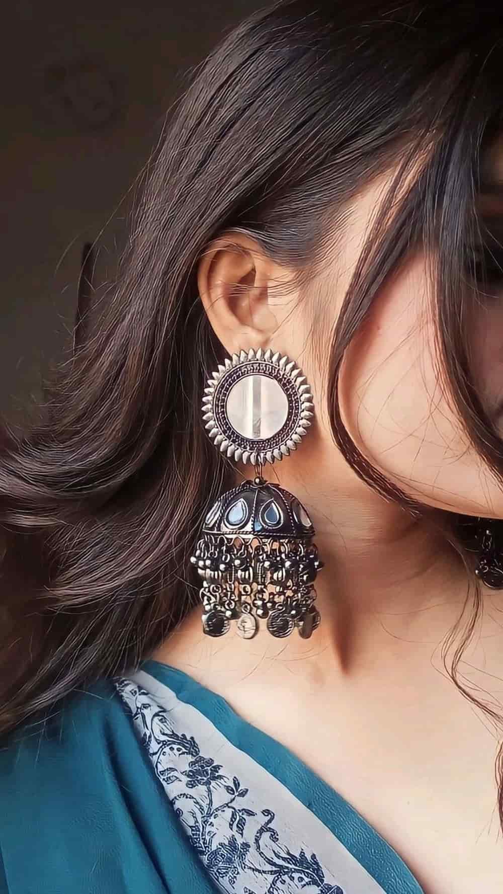 girl earrings dp hd