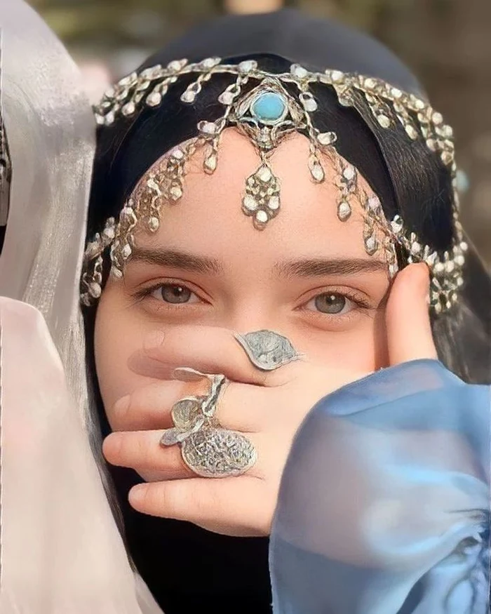 girl eyes pic dp 22