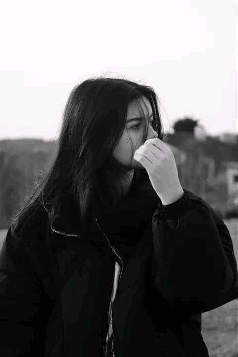 girl shayari dp aesthetic