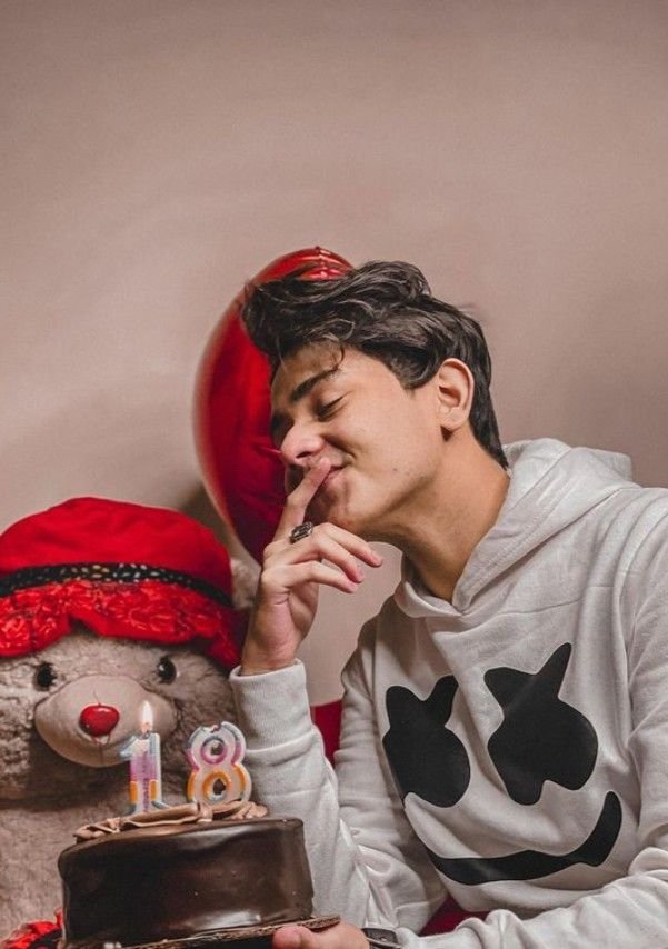 happy birthday boy profile picture