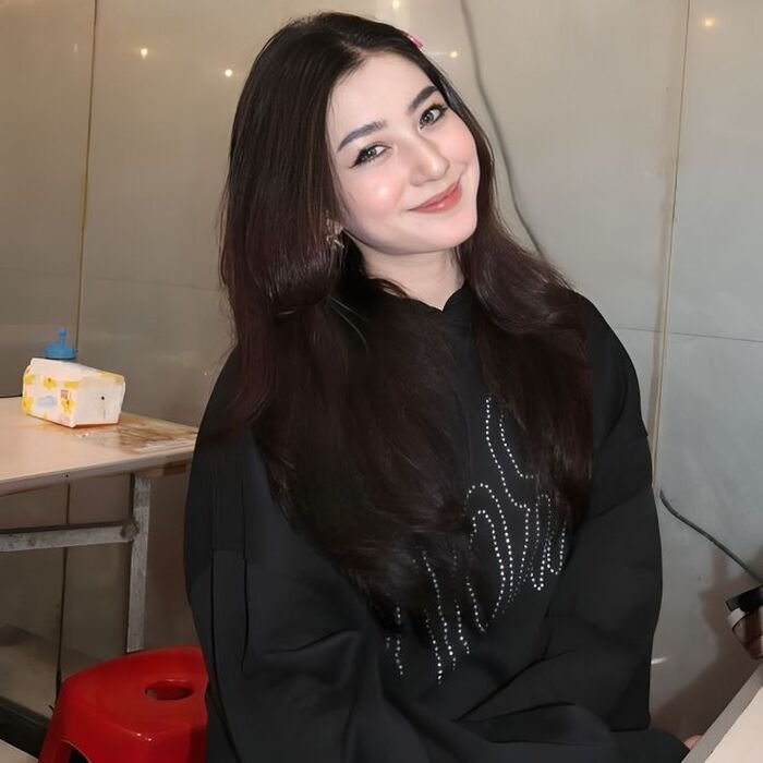 aethetics kashmiri girls dp hd