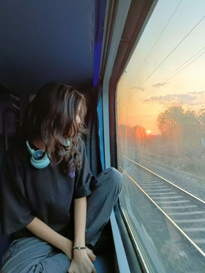 aethetics lonely girl dp hd