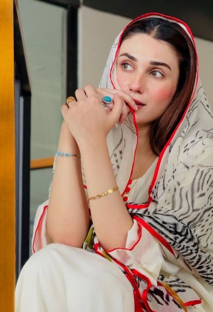 kashmiri girls dp pretty 5d