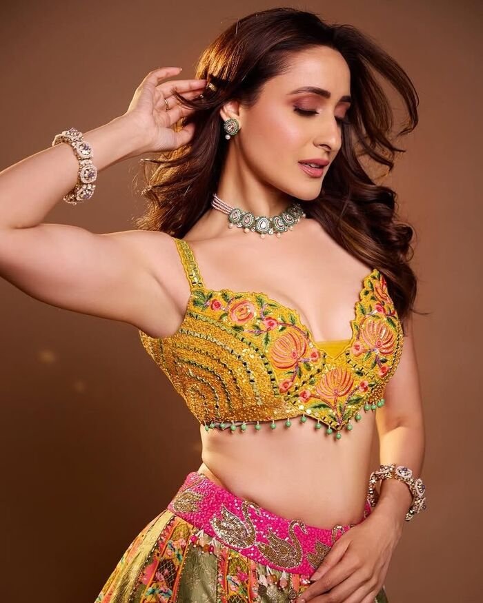 marathi girls dp nice 4d full