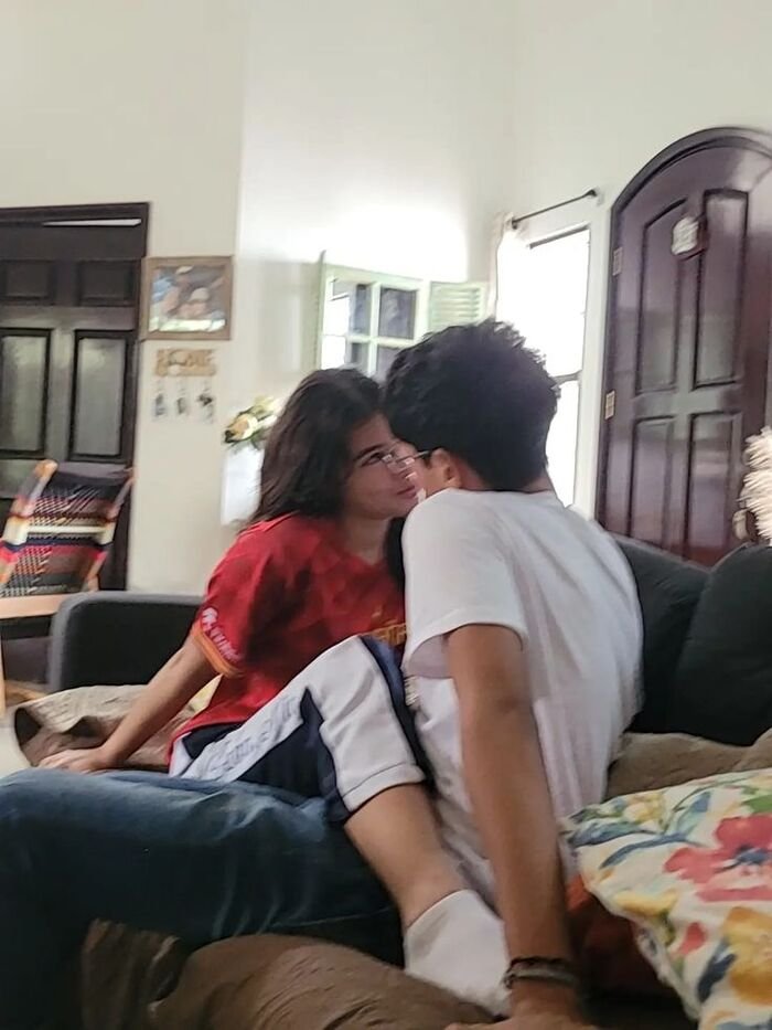 boobs kiss image hd pinterest