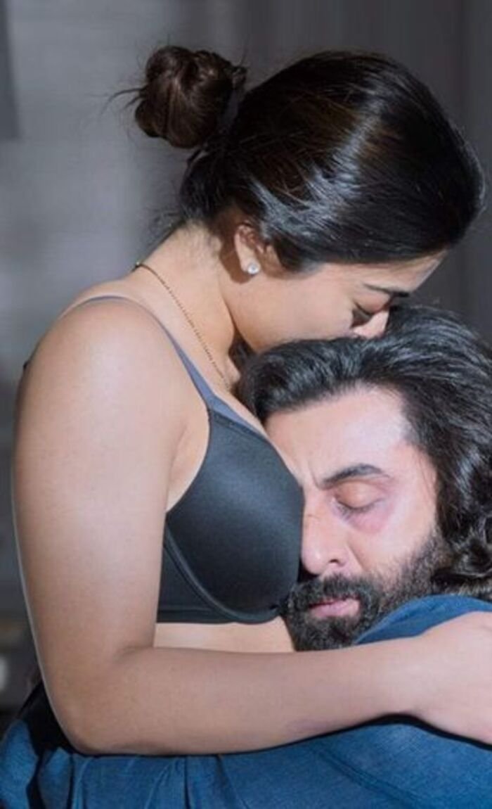 boobs kiss image ins photo