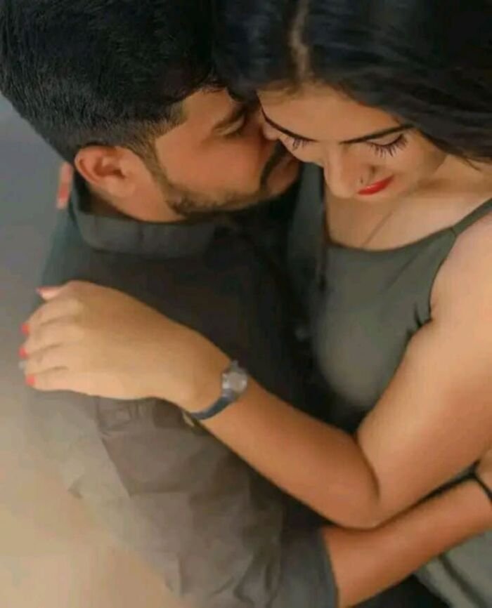 couple kiss images aethetics hot