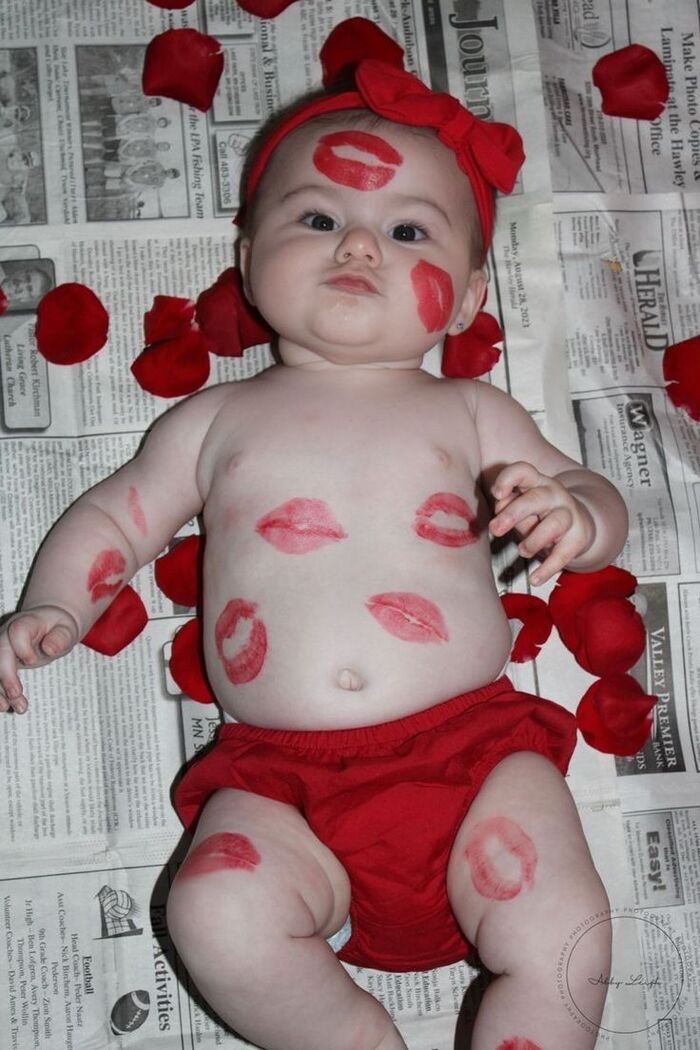 pinterest baby kiss image