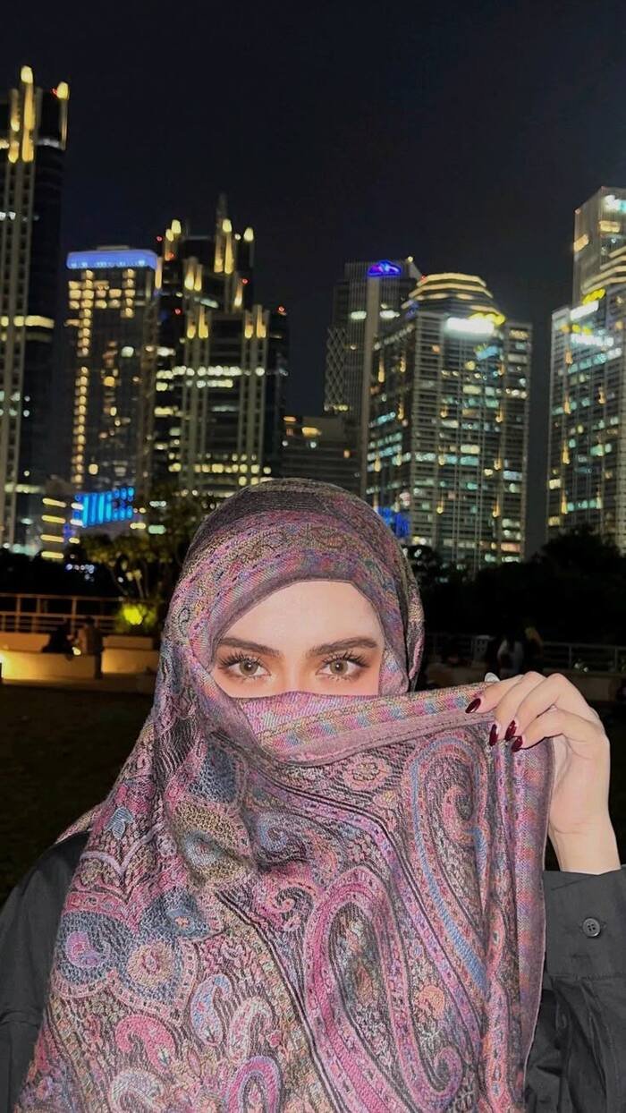 hijab dp for girls hot