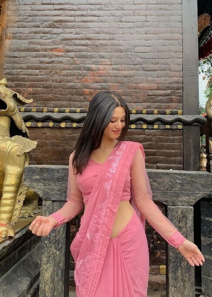 saree girl dp full hd