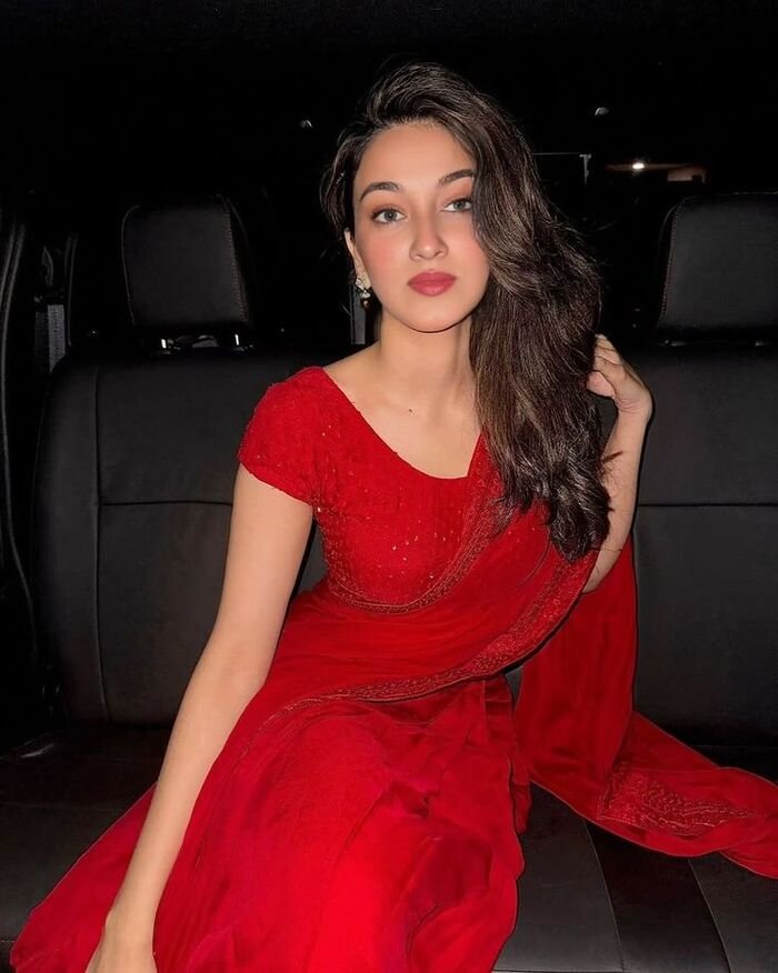 saree girl dp pinterest beautiful hot hd