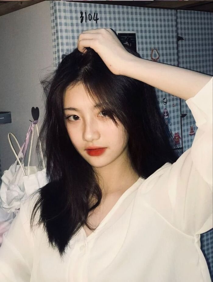 simple girls dp beautiful aethetics hd