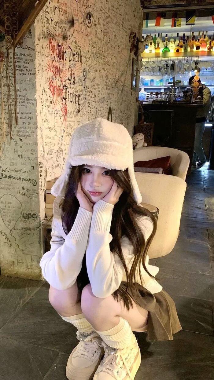 single girl dp pinterest full hd